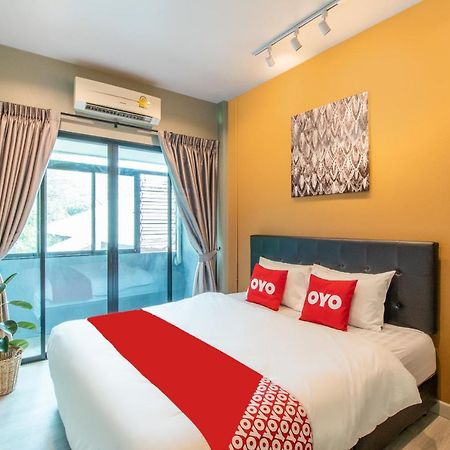 Oyo 726 Sookjai Cafe And Hostel Чиангмай Экстерьер фото